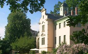 Therese Malten Villa